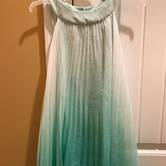 Dress - Picture 1 of 1